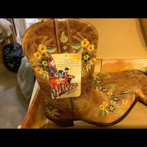 Women’s old gringo boots